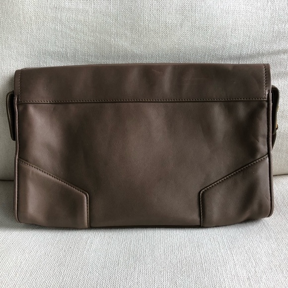 Marc by Marc Jacobs Tan Leather Clutch - Picture 2 of 4